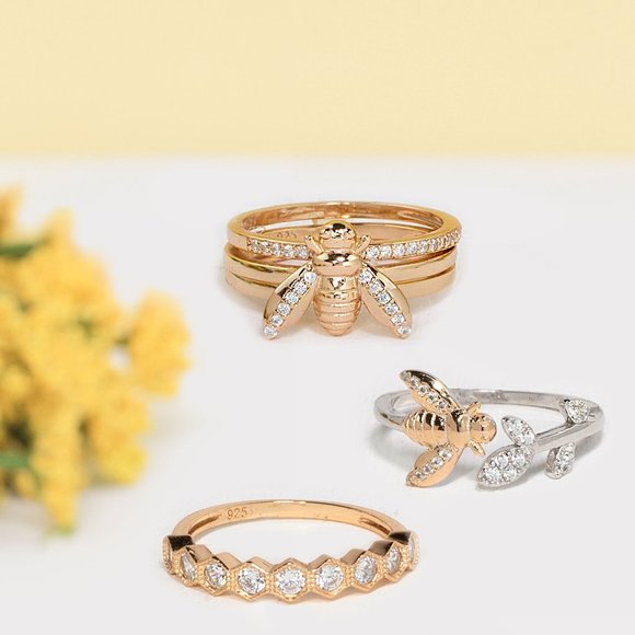 Honey Bee ring with gold finish, Charmed Aroma 925 Sterling Silver - Picture 3 of 10